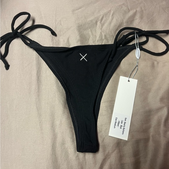 BoutineLA Black Ribbed Beachy Bottoms - Picture 2 of 4